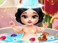 leikur Snow White Baby Bath